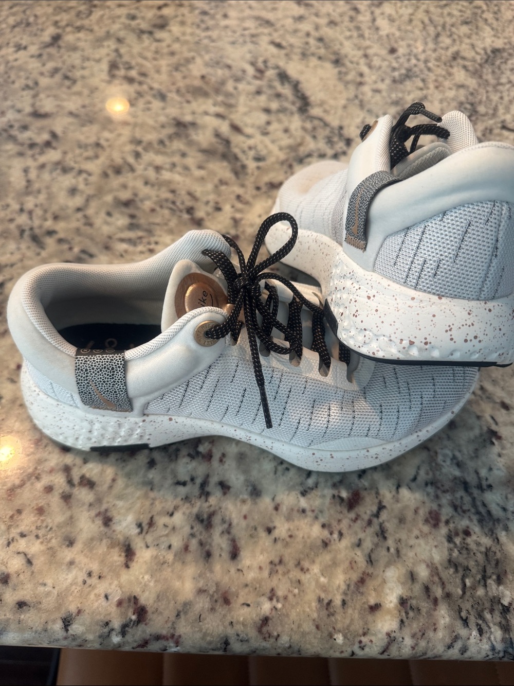 Nike renew worn once size 7.5